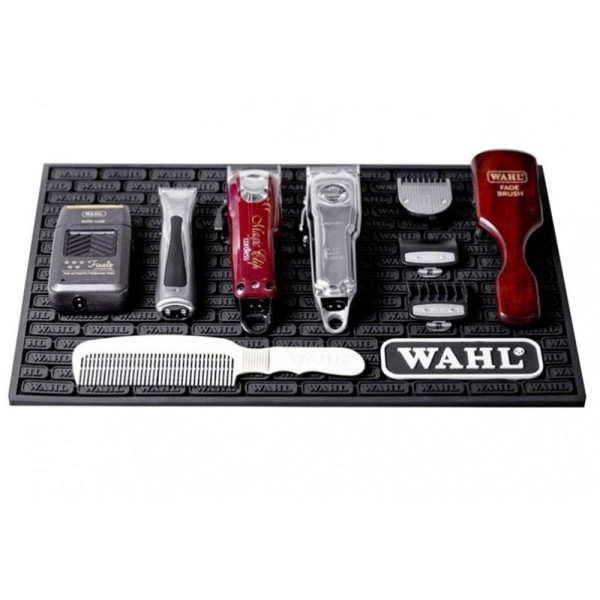 Килимок для перукарських інструментів WAHL Barber Mat 0093-6410 Килимок для перукарських інструментів WAHL Barber Mat 0093-6410
